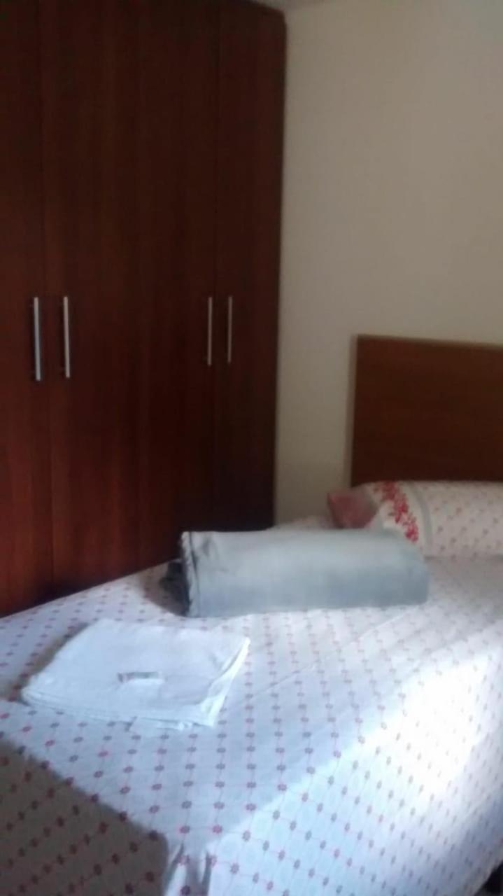 Apartament Hospedagem Oliveira Vaz Lobo Mococa Zewnętrze zdjęcie